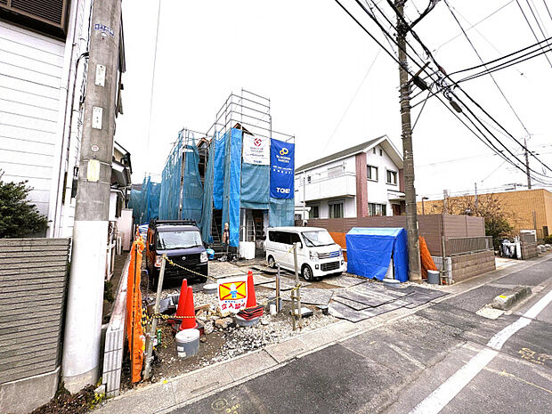 外観　敷地面積42坪～！駐車スペース2～3台あり！主寝室可変型プラン採用！！