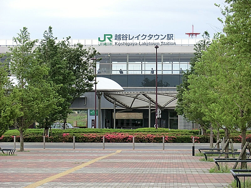 【車・交通】JR越谷レイクタウン駅
