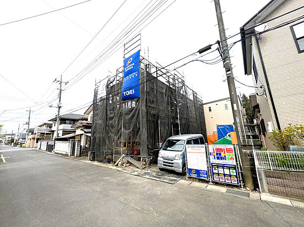 【外観】敷地面積44坪！駐車スペース並列2台あり！主寝室可変型プラン採用！！