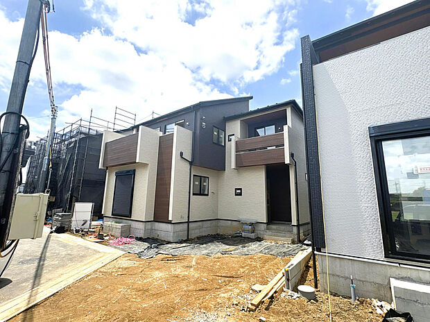 【外観】敷地面積38坪～！駐車スペース2台あり！主寝室可変型プラン採用！！