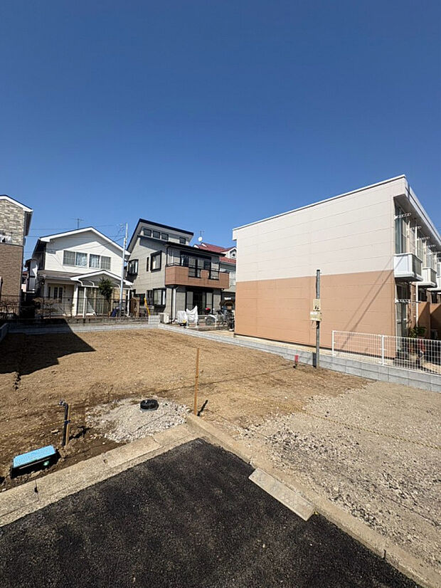 玄関吹抜を採用した4LDKの物件！和室もございます！　