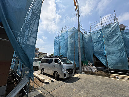 販売現地