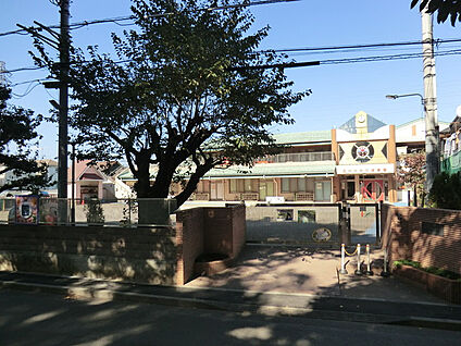 ひかり保育園 366m