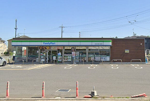ファミリーマート川越安比奈親水公園前店（約537m）