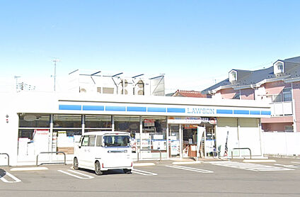 ローソンふじみ野松山店 651m
