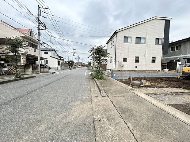 造成　