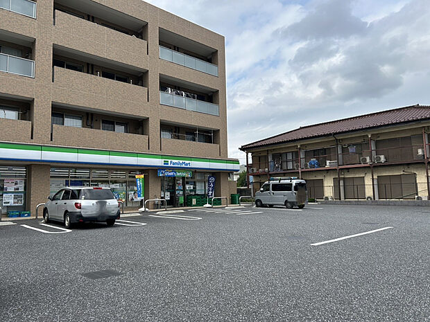 ファミリーマート八洋さいたま上大久保店(約826m)