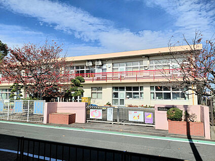 有玉幼稚園 1900m