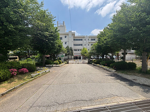 柏市立柏第五中学校（約1,300m）