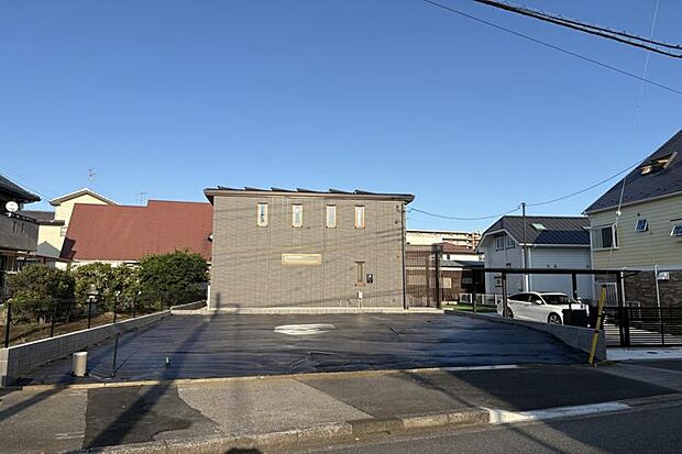 No.1_土地2(撮影_2026年9月)幅員10m超の前面道路に面した区画。開放感のある住環境が魅力です。
