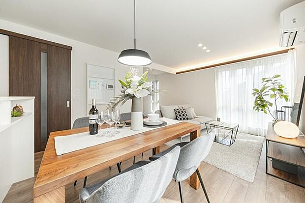 【No.2_LDK4(撮影_2025年9月)】モデルルーム公開中。お気軽にご内見ください!