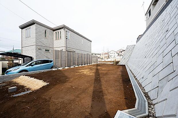 No.01_土地1（撮影_2026年1月）敷地面積173.96平方メートルのゆとりある区画設定。建物や駐車計画を取り易そう。