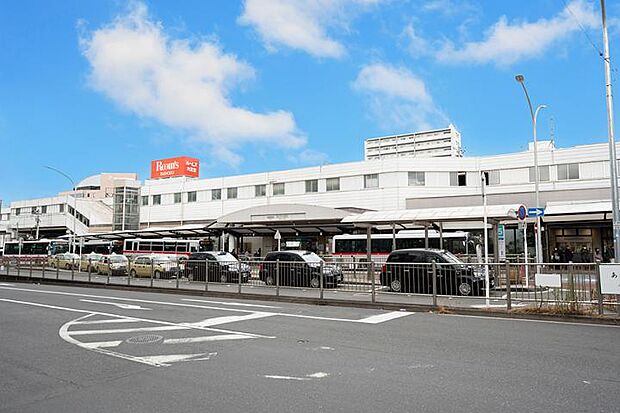 東急田園都市線・横浜市営地下鉄ブルーライン「あざみ野」駅(約2,120m・徒歩27分)