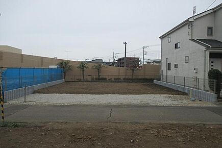 No.3_土地1（撮影_2026年4月）お庭や駐車スペースもしっかり確保できる133.99m2（40.53坪）。 