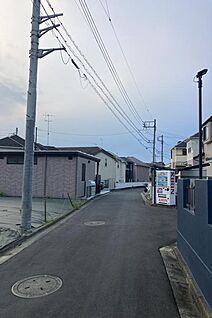 前面道路1（撮影_2026年8月）