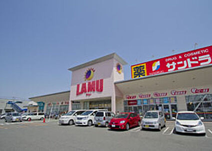 ラ・ムー 明石南店 約500m～550m(徒歩約7分)