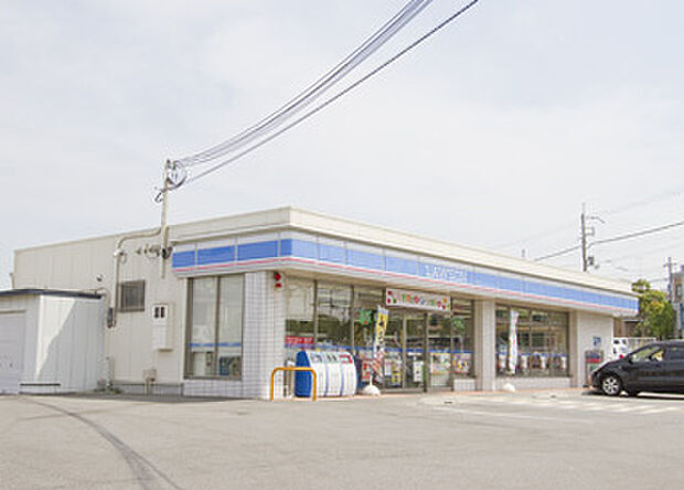 ローソン 大久保インター南店