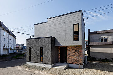 【信頼の豊栄建設】札幌市西区発寒12条5丁目 外観