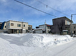 北海道札幌市白石区北郷1条8-12