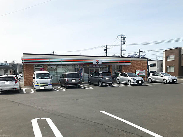 セブン-イレブン 札幌北26条東21丁目店(約170m)