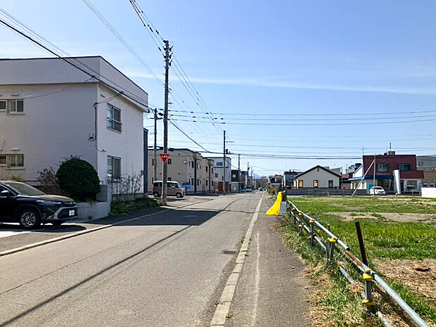 【【現地写真】】建築後の生活もしやすい平坦地。自転車やベビーカーでの移動もラクラク。お出掛けのしやすい立地です。
(2026年5月撮影)