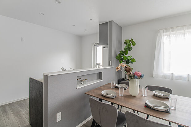 プロが選んだ家具付きでの販売の9号地/9号地