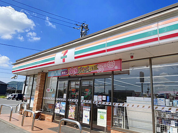 セブンイレブン福山下加茂店
