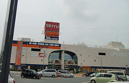 西友 岡崎店 約1600m(車で6分)
