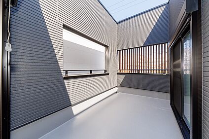 【バルコニー/当社施工例】