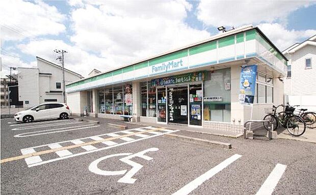 ファミリーマート高石加茂三丁目店