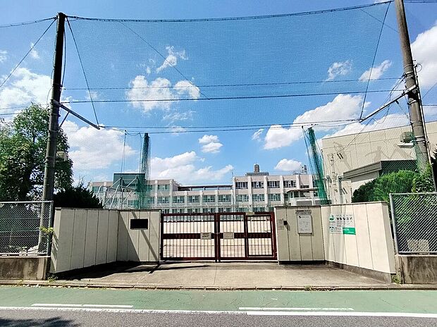 成章小学校