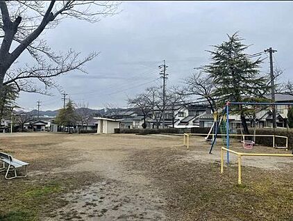 ネオポリス２号公園 約400ｍ(徒歩約5分)