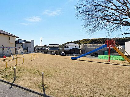 国府台３号公園 約300ｍ(徒歩約400ｍ)