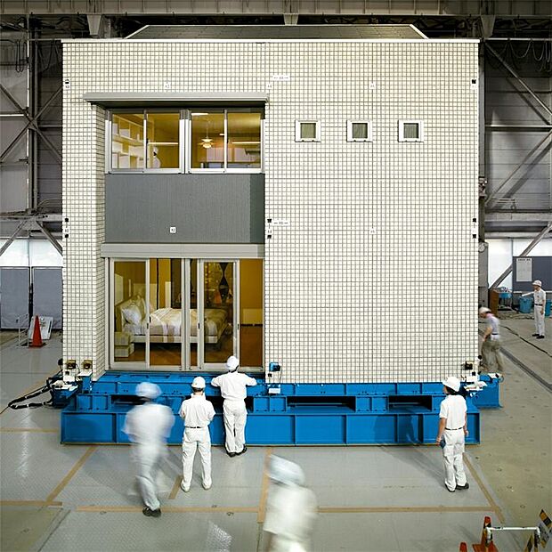 【独自のテクノロジー】ミサワホームは、さまざまな実験ですぐれた性能を確認した独自のテクノロジーによって、安心して暮らせる住まいを実現します