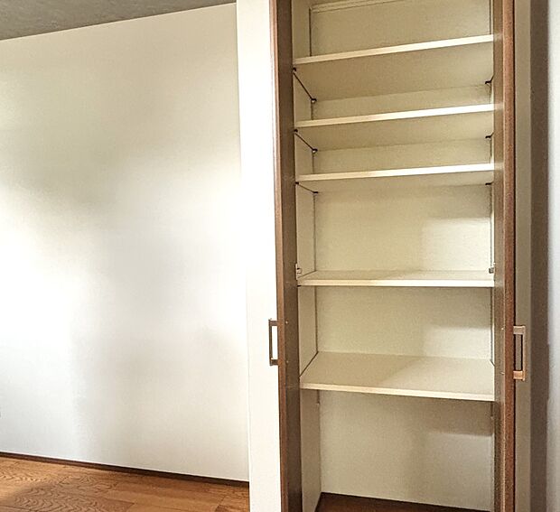 【パントリー収納】憧れの人気トレンドアイテム収納で上質な収納生活♪