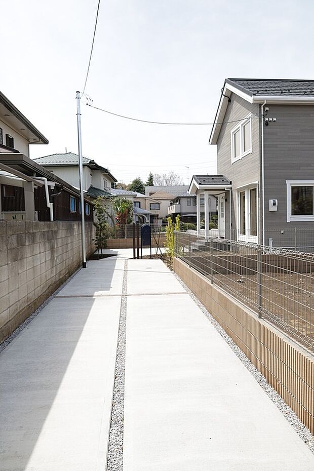駐車場2台可能。