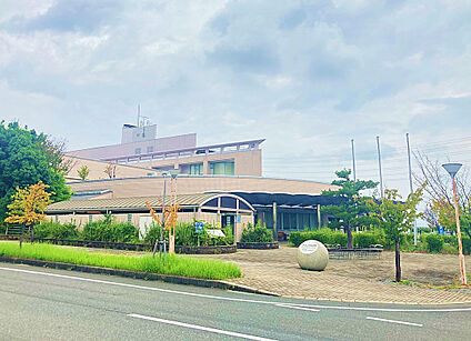 みよし市民病院 2.2ｋｍ(車/約6分)