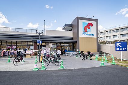 万代 堺土師店 230ｍ～420ｍ(3分～6分)