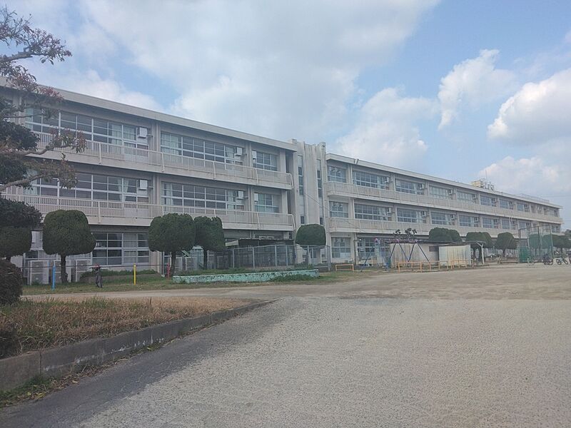 岩戸北小学校