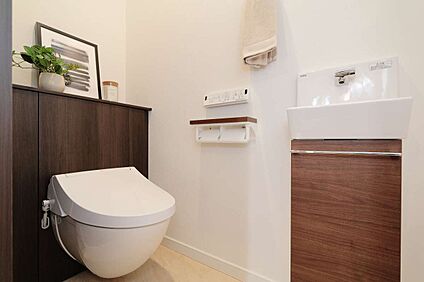 フロートトイレ