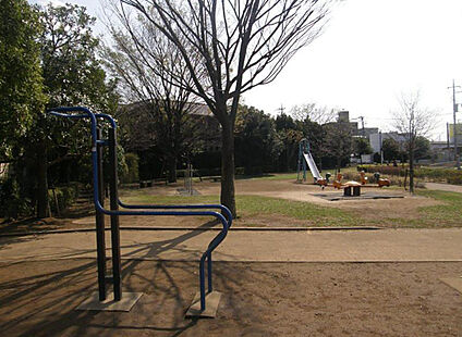 中道公園 約290ｍ(徒歩4分)
