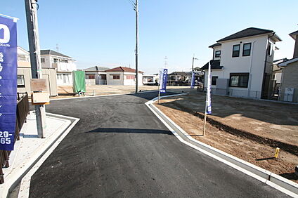 （現地撮影、分譲地）