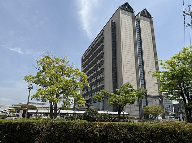 加古川市役所（約900m）