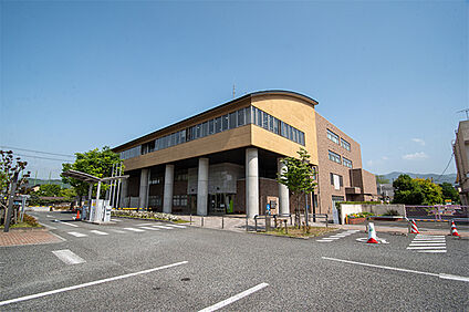 西宮市役所　山口支所 約450m(徒歩約6分)