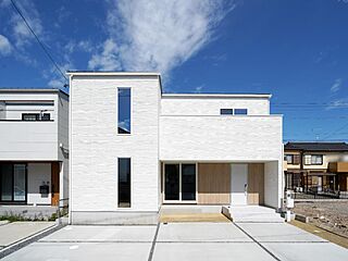 【TOSCO】一宮市開明／高～い天井／収納充実・４SLDKの広い家 外観