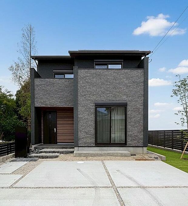 【外観写真】
生活利便性と落ち着いた環境を兼ね備えたロケーション◎暮らしやすさにこだわった「3LDK・4LDK」の新築戸建が誕生します。近隣分譲地モデルハウス棟にて、事前説明会を開催中です!