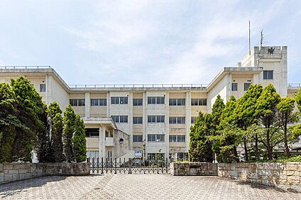 桑名市立陽和中学校 約590m～630m(徒歩8分)