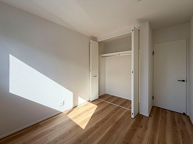 【子ども部屋】同仕様の施工例です