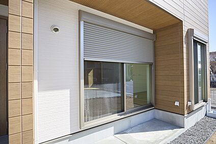 施工例　電動シャッター