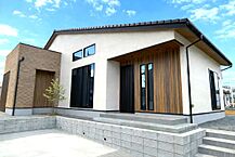 茨城県龍ケ崎市中根台2丁目：物件画像